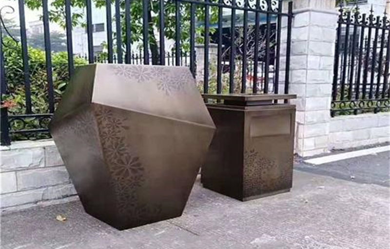 不銹鋼花箱的優勢在哪？