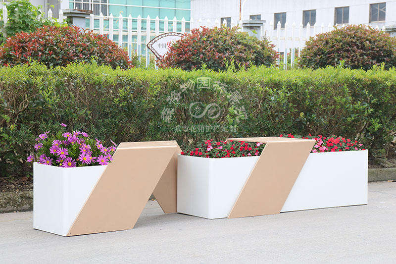 戶外花箱選什么材料好？