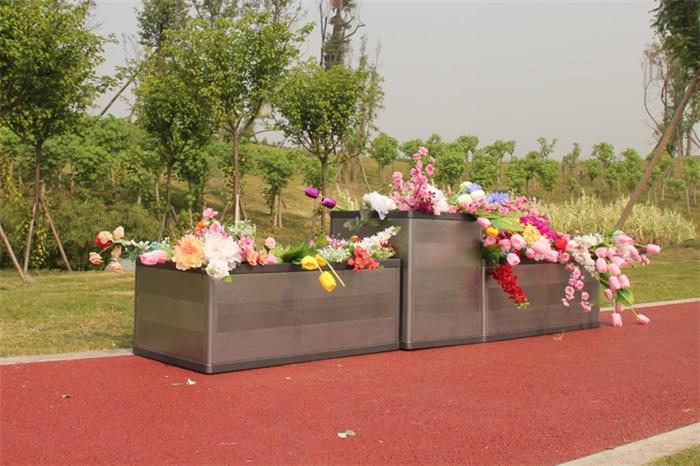 定制道路花箱，需要注意的要點