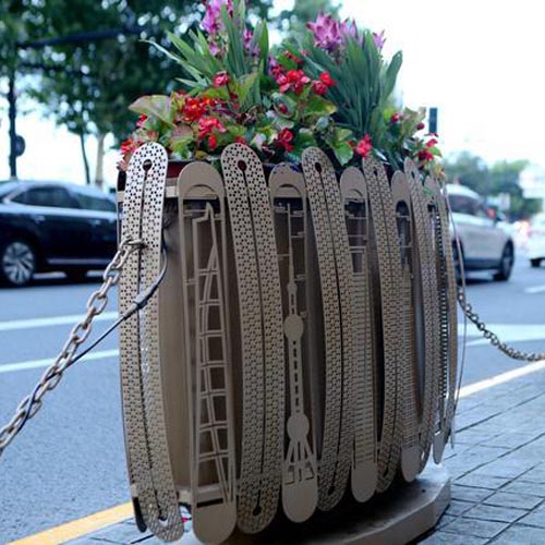 藝術(shù)雕刻金屬花箱