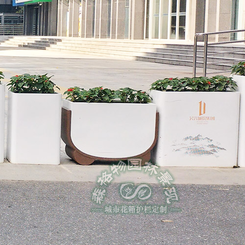 戶外商業中心多組合花箱隔斷