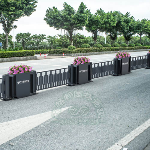 生命科學(xué)城不銹鋼花箱護(hù)欄 生命科學(xué)城不銹鋼花箱護(hù)欄